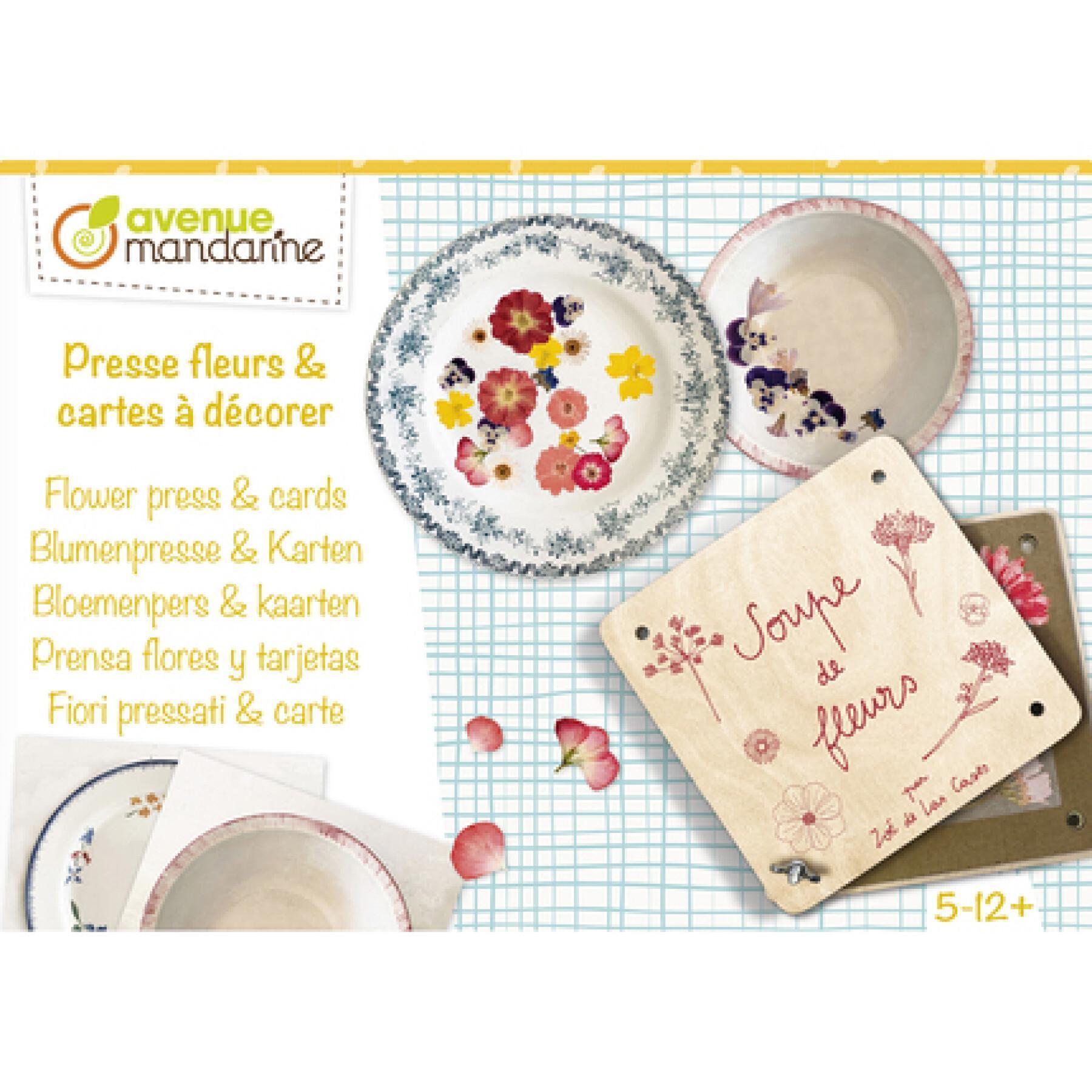 Kreativ blomsterpressbox och vykort att dekorera Avenue Mandarine