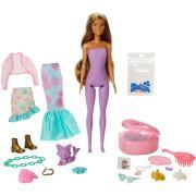 Doll + 25 överraskningar Barbie